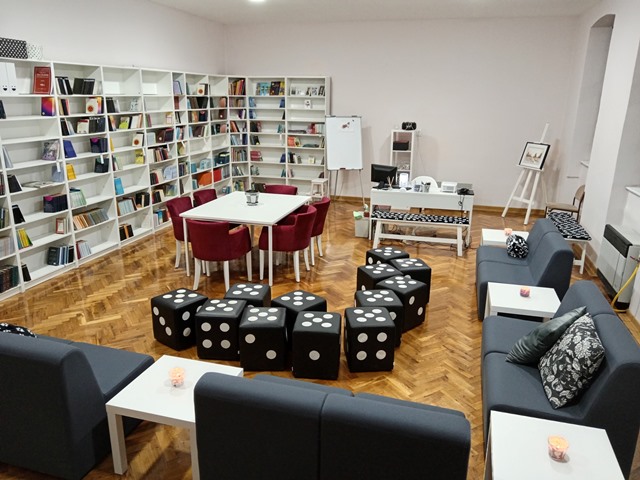 Read more about the article Отворили смо нову школску библиотеку!